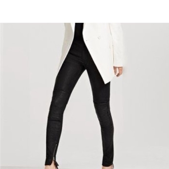 Manolo Blahnik PVC pumps - Picture 3 of 9